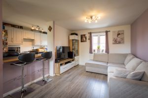 Sitting Room- click for photo gallery
